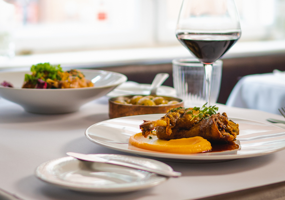 Guide 2025: Populære restauranter på Frederiksberg med 1/3 skåret af prisen